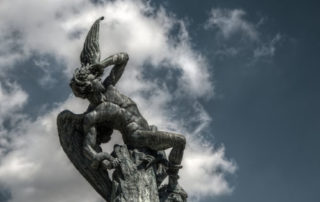 El Angel Caido