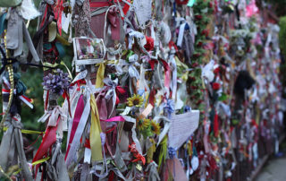 cementerio de tumbas olvidadas