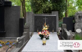 ¿Cómo decorar una tumba de forma respetuosa y original?